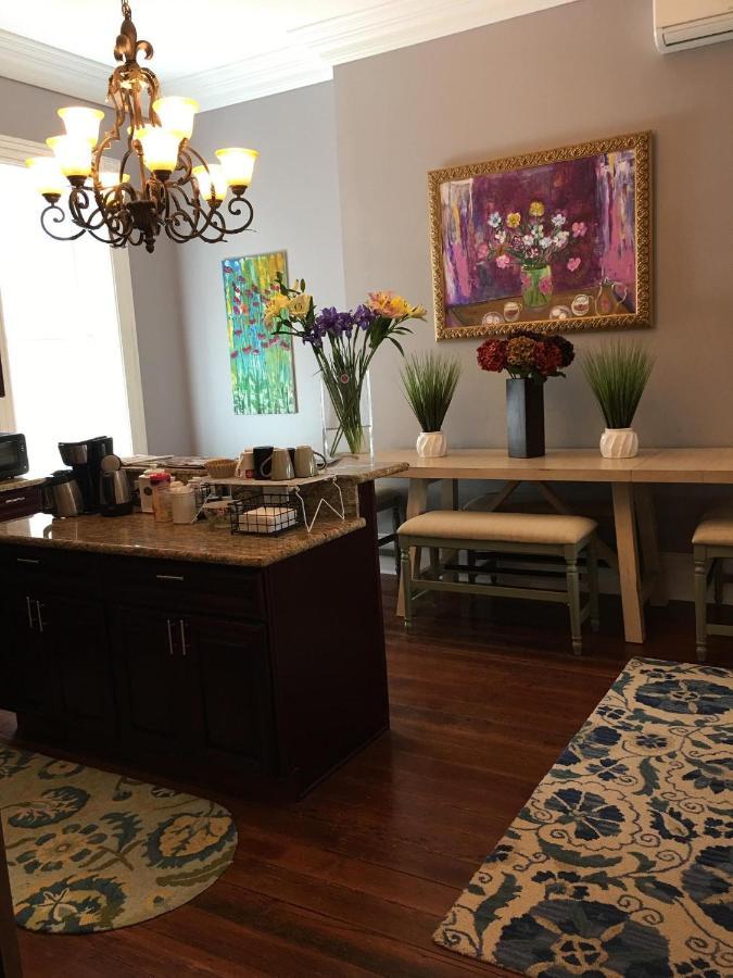 ホテル Wg Creole House 1850 ニューオーリンズ エクステリア 写真
